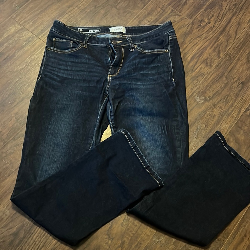 Sonoma bootcut jeans Sz 6S. Like new